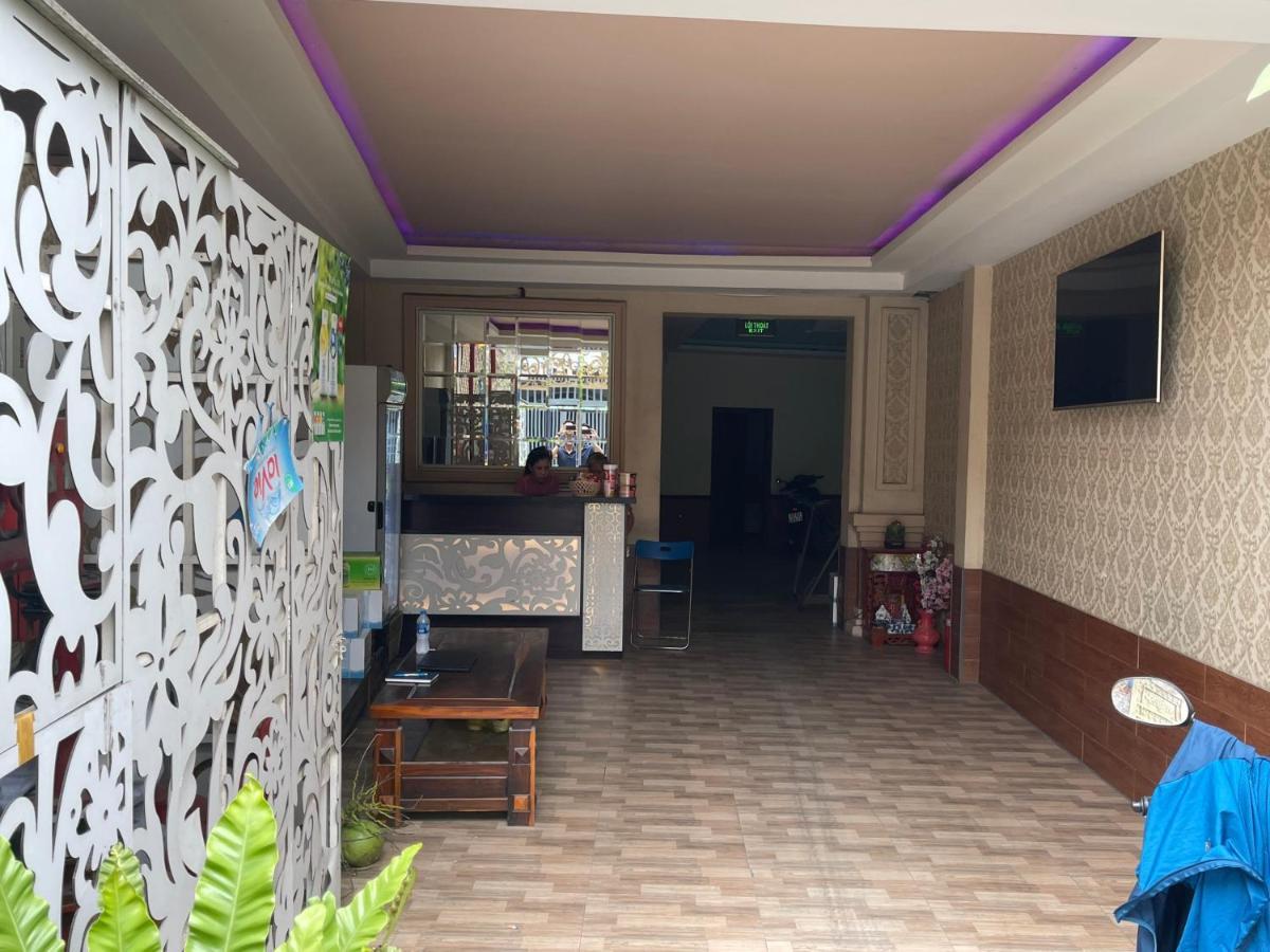 Hoa Anh Dao 2 Hotel Thuan An Exterior foto
